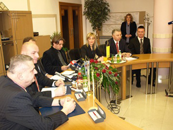  Brodsko-posavska županija : Politika : Potpisan koalicijski sporazum na gradskoj razini