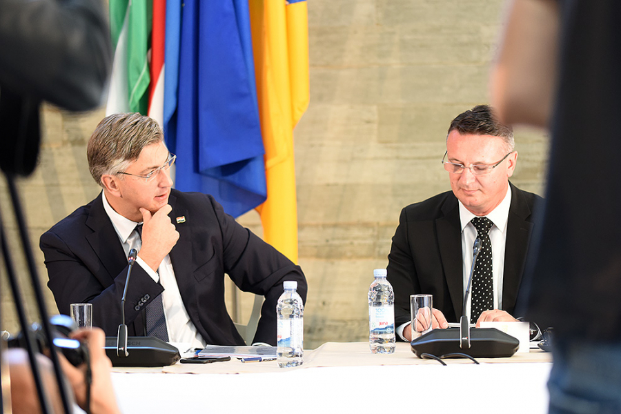 Sastanak predsjednika Vlade sa županima