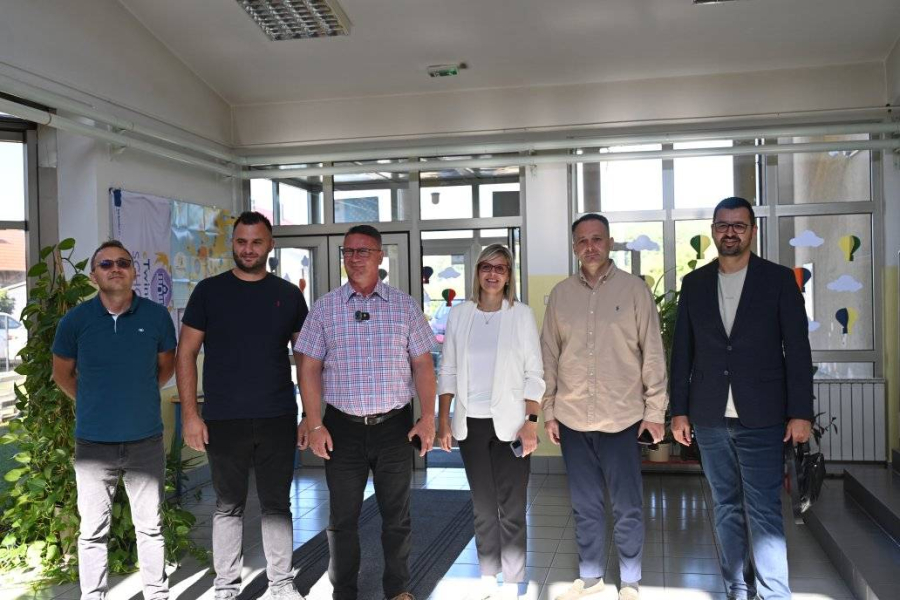 BRODSKO-POSAVSKA ŽUPANIJA NASTAVLJA S ENERGETSKOM OBNOVOM ŠKOLA