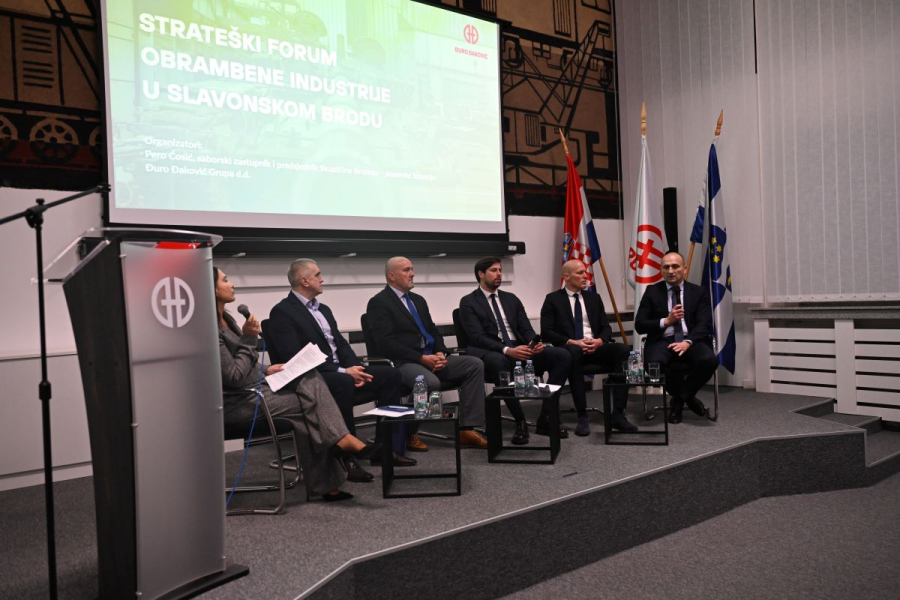ODRŽAN STRATEŠKI FORUM U SLAVONSKOM BRODU – JEDAN OD SUDIONIKA MINISTAR OBRANE IVAN ANUŠIĆ