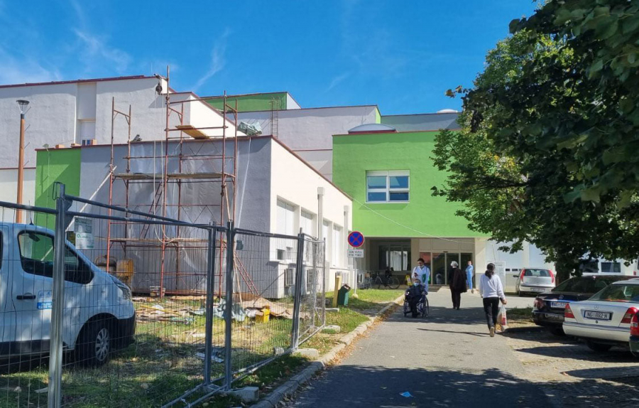 Župan Marušić obišao radove energetske obnove novogradiške bolnice