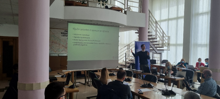 U tijeku je održavanje besplatne radionice za potencijalne prijavitelje na Poziv Europske komisije za program Erasmus+: Sport u organizaciji Ministarstva turizma i sporta