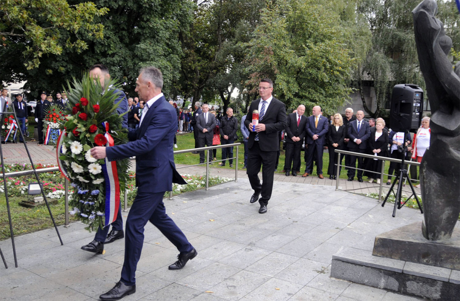 OBILJEŽAVANJE DANA HRVATSKIH BRANITELJA BRODSKO-POSAVSKE ŽUPANIJE 2022.