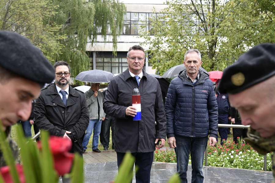 Brodsko-posavska županija od ove godine braniteljima dodjeljuje povelje zahvalnosti za nesebičan trud i doprinos u obrani Domovine!