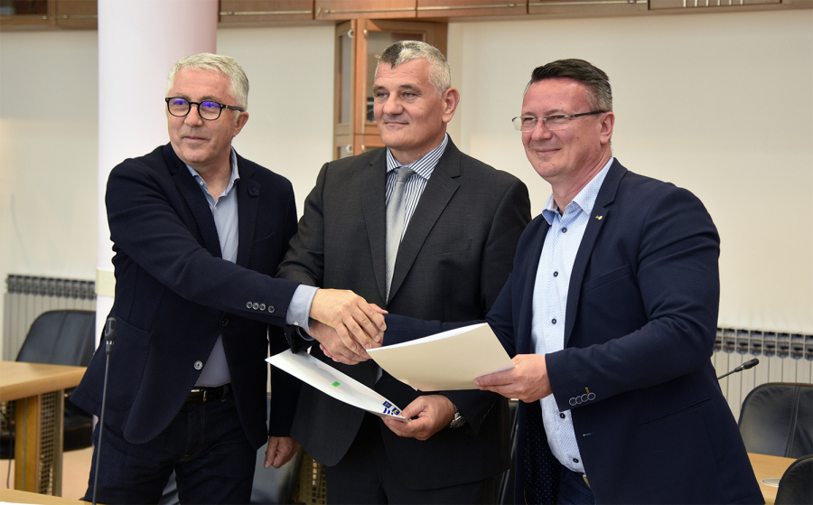 POTPISAN SPORAZUM O FINANCIRANJU SVEUČILIŠTA U SLAVONSKOM BRODU