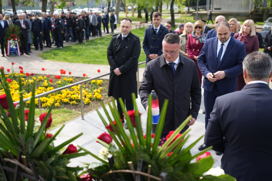 SVEČANO OBILJEŽEN DAN BRODSKO-POSAVSKE ŽUPANIJE