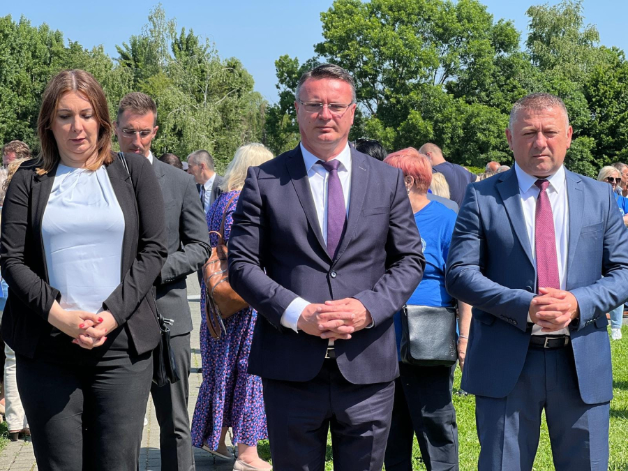 ŽUPAN MARUŠIĆ NA SUSRETU BRANITELJICA DOMOVINSKOG RATA "ŽENA-MAJKA-RATNICA"
