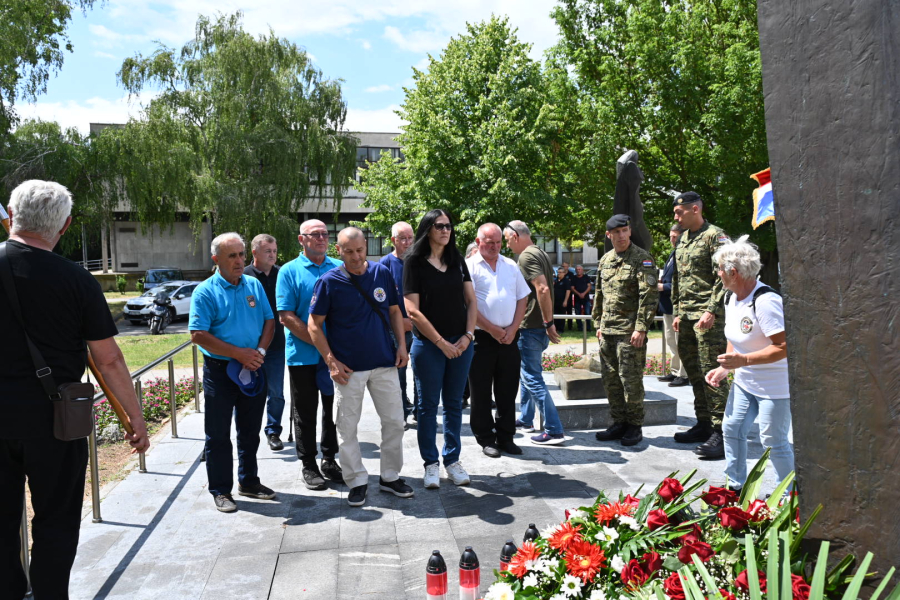 OBILJEŽENA 34. OBLJETN8CA 108. BRIGADE