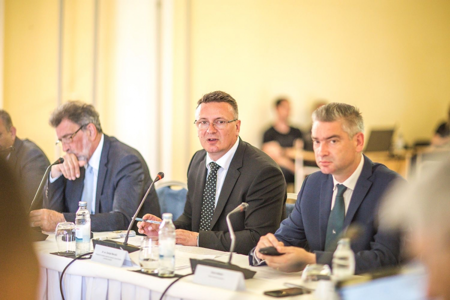 Župan Marušić na 62. sjednici Izvršnog odbora HRVZŽ o povećanju troškova u školama uslijed povećanja cijena energenata